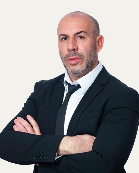 עו״ד ערן אור